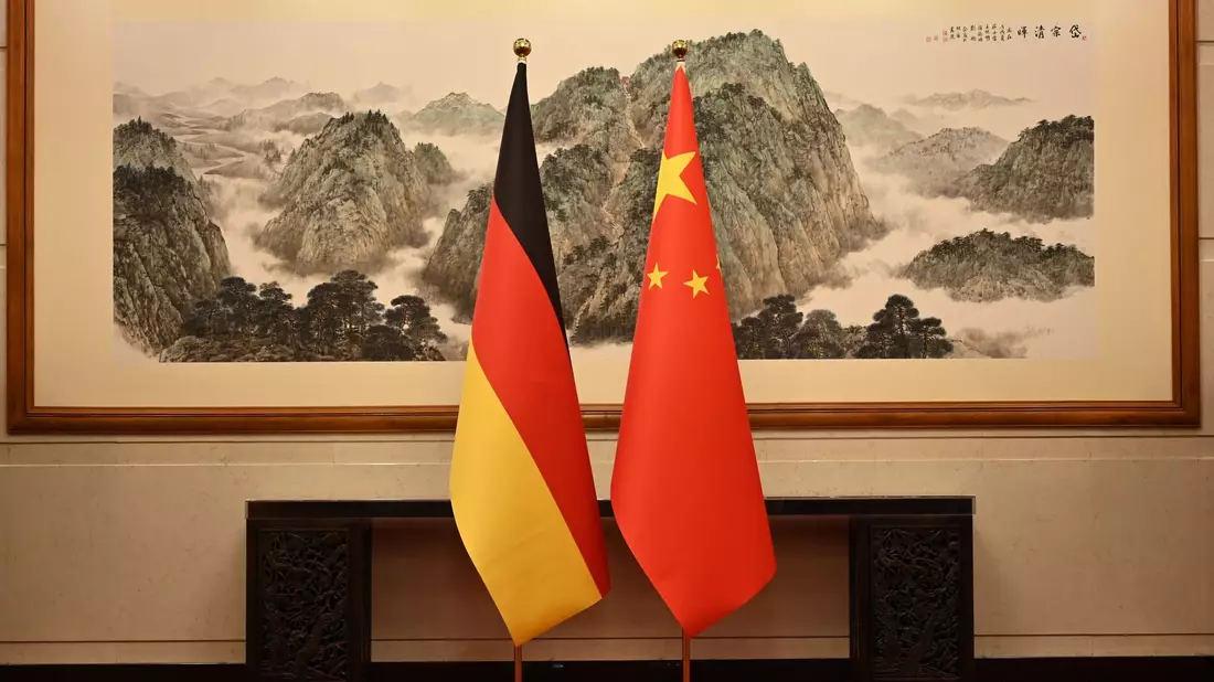 Das Bundesumweltministerium und die Nationale Entwicklungs- und Reformkommission Chinas haben sich auf einen Aktionsplan zum Dialog im Bereich Kreislaufwirtschaft verständigt. - Bild: Johannes Neudecker/dpa