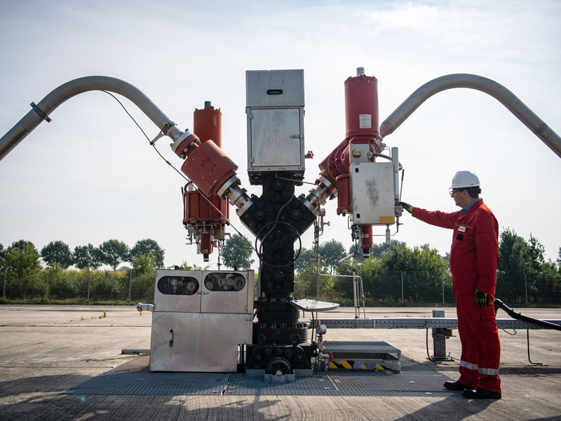 Der Erdgas-Föderplatz Goldenstedt in Niedersachsen. - Foto: Sina Schuldt/dpa