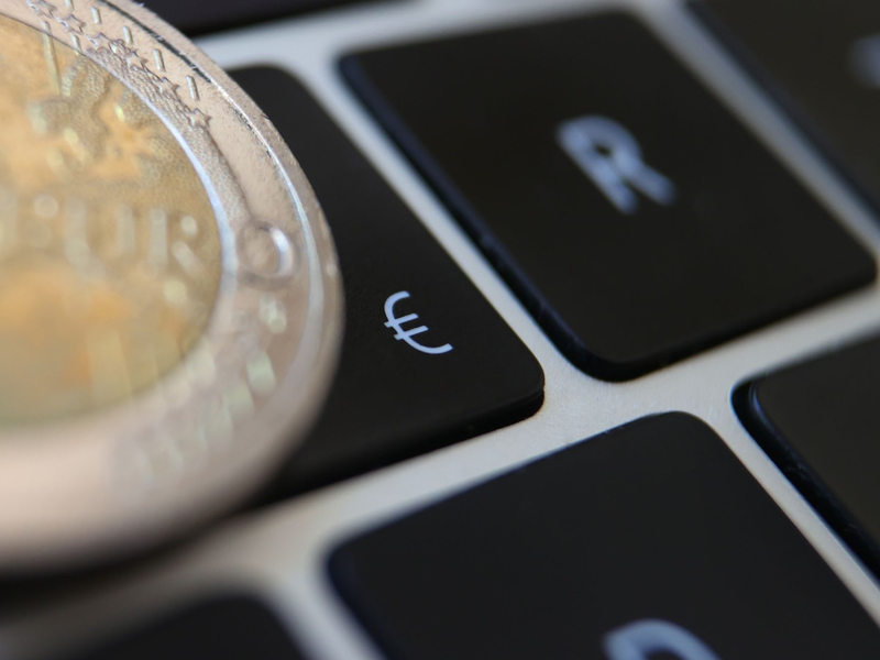 Die Deutsche Bundesbank und die renommierte US-Hochschule Massachusetts Institute of Technology haben eine Forschungskooperation zu digitalem Zentralbankgeld vereinbart. - Foto: Karl-Josef Hildenbrand/dpa