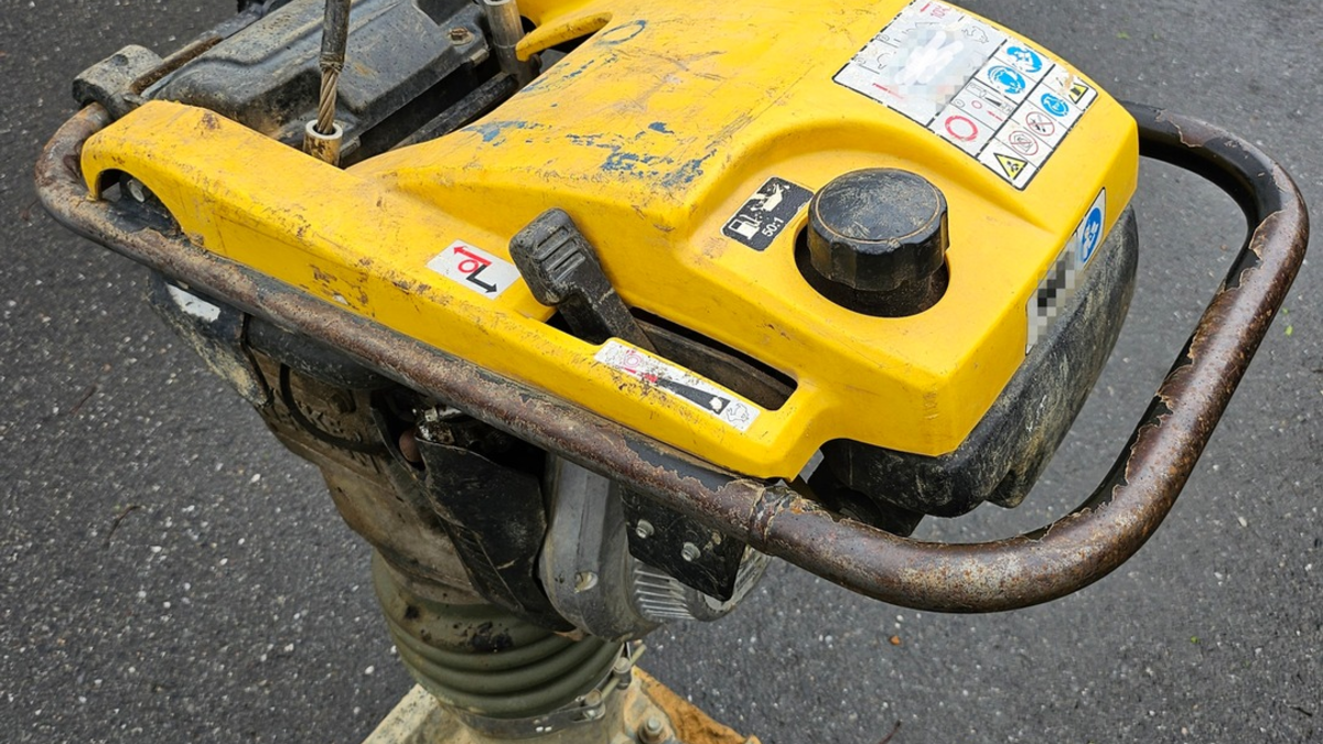 POL-ME: Polizei stellt vermeintliches Diebesgut sicher und sucht Zeugen - Velbert - 2404063 - Foto: presseportal.de