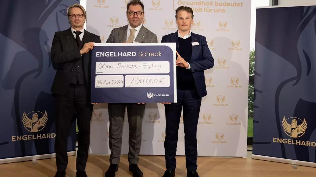 Engelhard spendet 100.000 Euro an die Ukraine / Ukrainischer Botschafter vor Ort in Niederdorfelden - Bild: presseportal.de