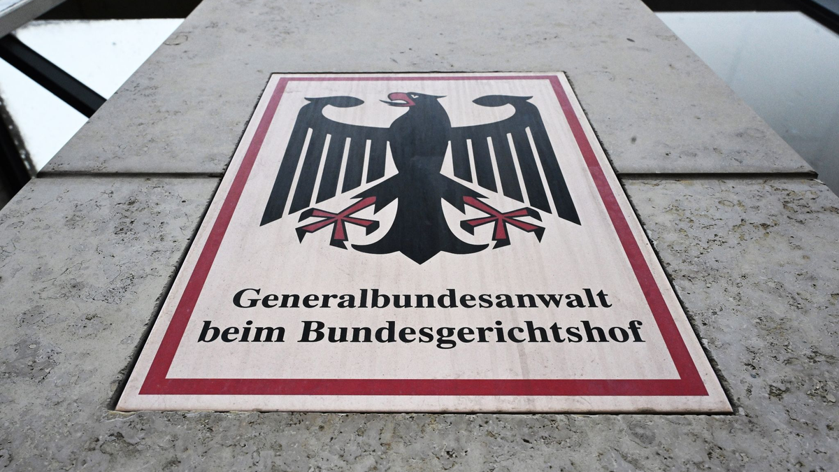 Die Verhafteten sind laut dem Generalbundesanwalt beim Bundesgerichtshof dringend verdächtig, in einem besonders schweren Fall für einen ausländischen Geheimdienst tätig gewesen zu sein. - Foto: Uli Deck/dpa
