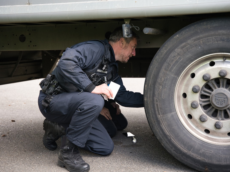 POL-GF: Gewerblicher Güterverkehr im Fokus - Foto: presseportal.de