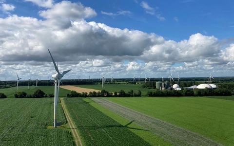Strategische Partnerschaft mit Triodos Energy Transition Europe Fund: ENOVA steigt als Repowering-Experte in den ehemals größten Windpark Europas in Midlum ein - Foto: presseportal.de