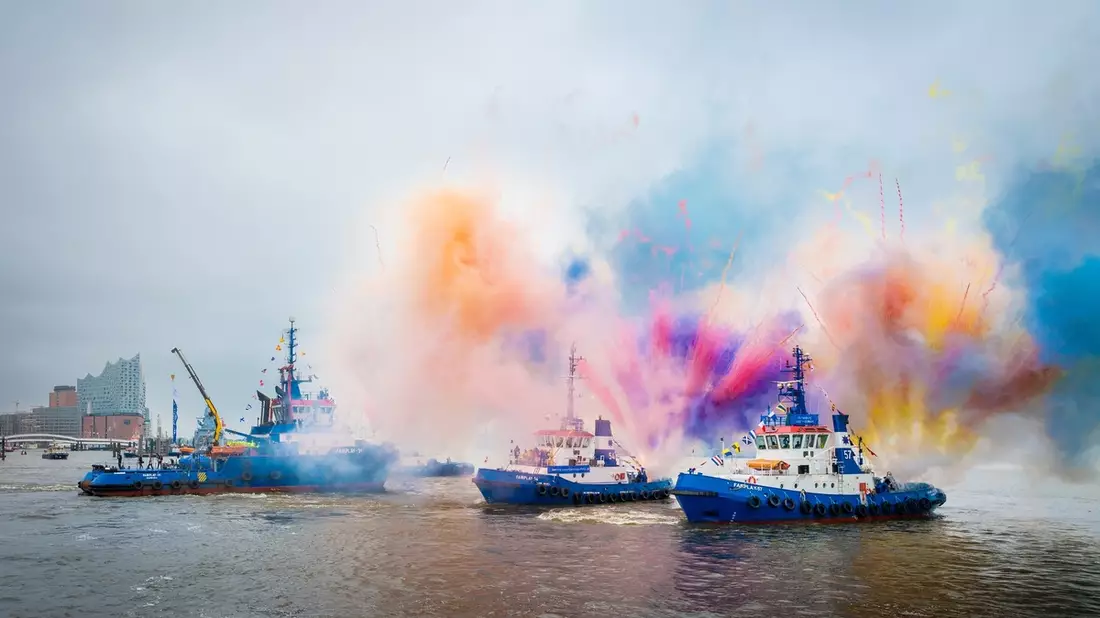 Schiffe in Aktion hautnah erleben / 835. Hafengeburtstag Hamburg vom 9. bis 12. Mai 2024 - Maritime Highlights - Bild: presseportal.de