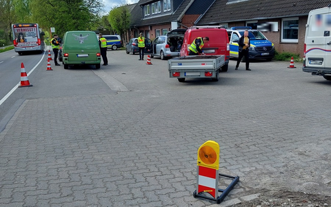POL-SE: Appen / Tornesch - Polizei führt Verkehrskontrollen durch und stellt diverse Verstöße fest und kündigt weitere Kontrollen an - Foto: presseportal.de