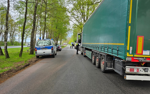 POL-DH: --- sicher.mobil.leben LĂ€nderĂŒbergreifende Aktion fĂŒr mehr Sicherheit im StraĂenverkehr am 17. April in Niedersachsen --- - Foto: presseportal.de POL-DH: --- sicher.mobil.leben LĂ€nderĂŒbergreifende Aktion fĂŒr mehr Sicherheit im StraĂenverkehr am 17. April in Niedersachsen --- - Foto: presseportal.de