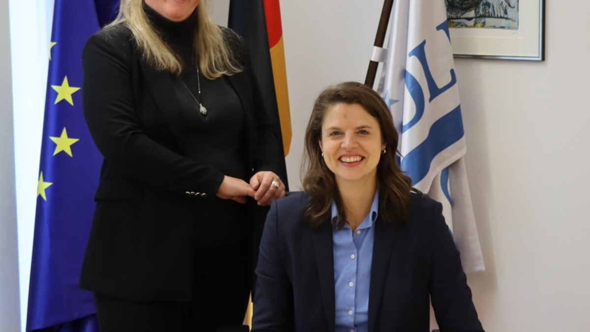 HZA-SW: Gegen Sexismus, sexuelle Belästigung und Mobbing - Hauptzollamt Schweinfurt tritt breitem Bündnis gegen Sexismus bei - Foto: presseportal.de