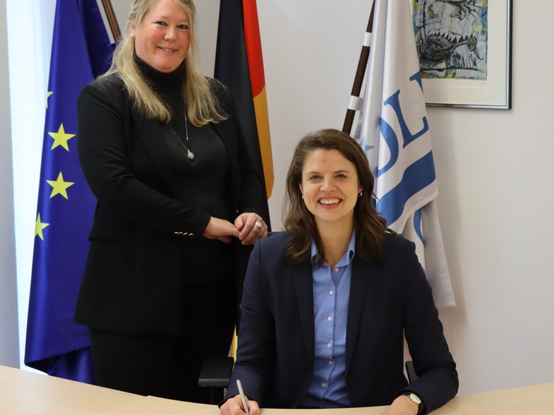 HZA-SW: Gegen Sexismus, sexuelle Belästigung und Mobbing - Hauptzollamt Schweinfurt tritt breitem Bündnis gegen Sexismus bei - Foto: presseportal.de