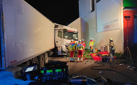 FW-KLE: Schwerer Verkehrsunfall in Kellen - Foto: presseportal.de