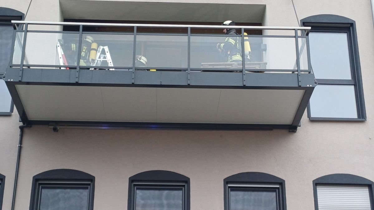 FW-EN: Wetter - Brand im Gebäude und Amtshilfe für die Polizei - Foto: presseportal.de