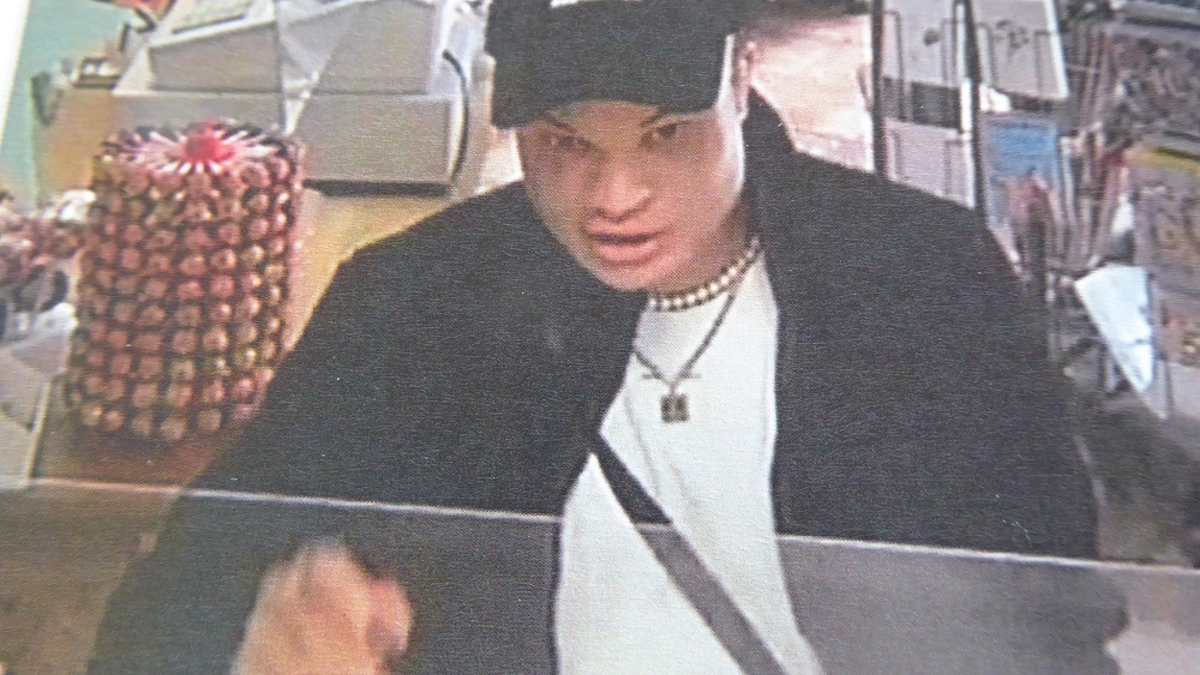 POL-DN: Öffentlichkeitsfahndung nach Urkundenfälschung und Betrug - Foto: presseportal.de