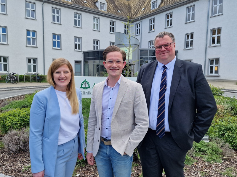 Till Sander übernimmt die Leitung der Asklepios Klinik Weißenfels, Hannah Gilles wechselt zum RHÖN-KLINIKUM Campus Bad Neustadt - Foto: presseportal.de