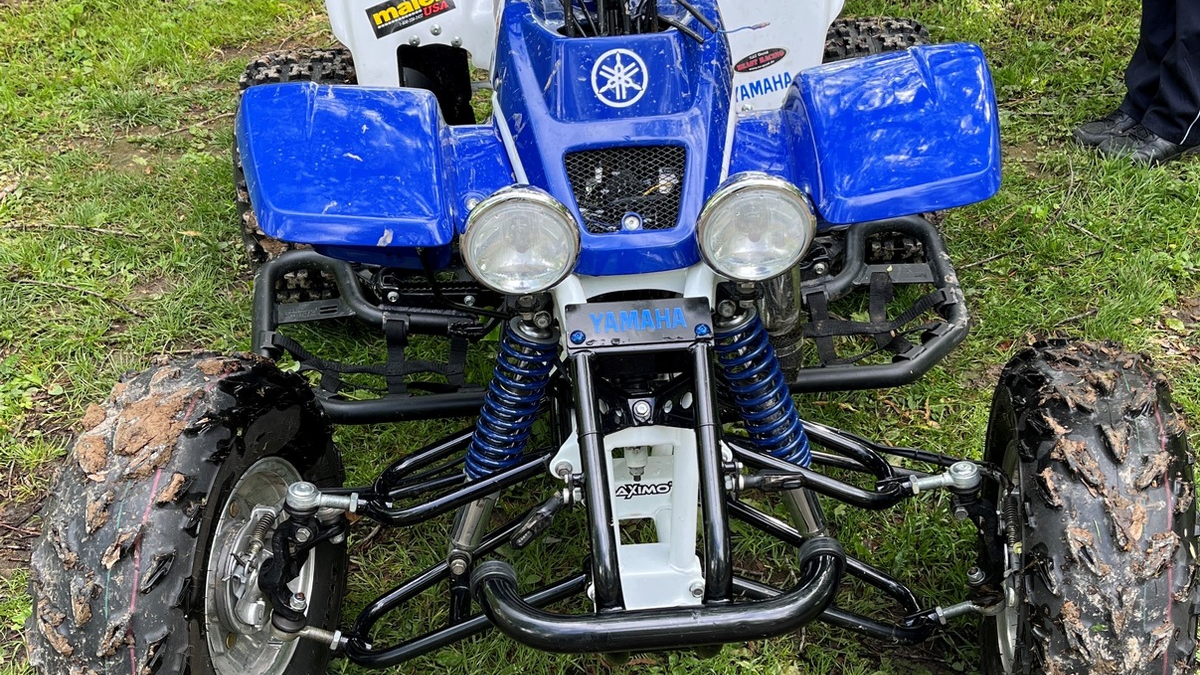 POL-FR: Freiburg: Mutmaßlich entwendetes Quad aus Dietenbachsee geborgen - Zeugenaufruf - Foto: presseportal.de