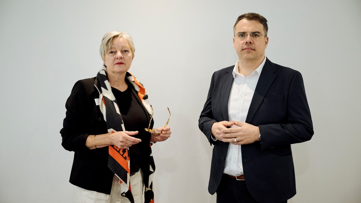 Chemie-Tarifrunde: Standort und Beschäftigung sichern - Foto: presseportal.de