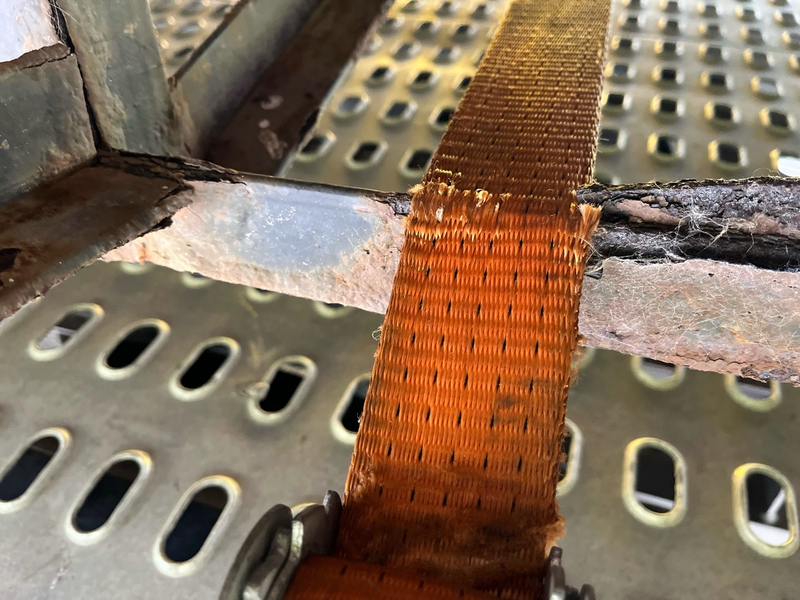 POL-K: 240419-3-K Schwertransporter bei Königsforst 3 gestoppt - Mobilheime nicht ausreichend gesichert - Foto: presseportal.de