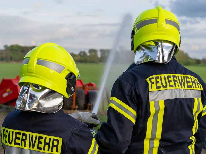 FW Flotwedel: Werkstattbrand in Neuhaus entpuppt sich als realistische Einsatzübung  - Foto: presseportal.de
