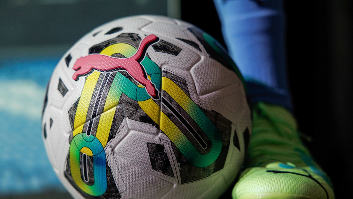 Der Sportartikelhersteller Puma erzielte 2023 einen Umsatz von 8,602 Milliarden Euro. - Foto: Daniel Karmann/dpa