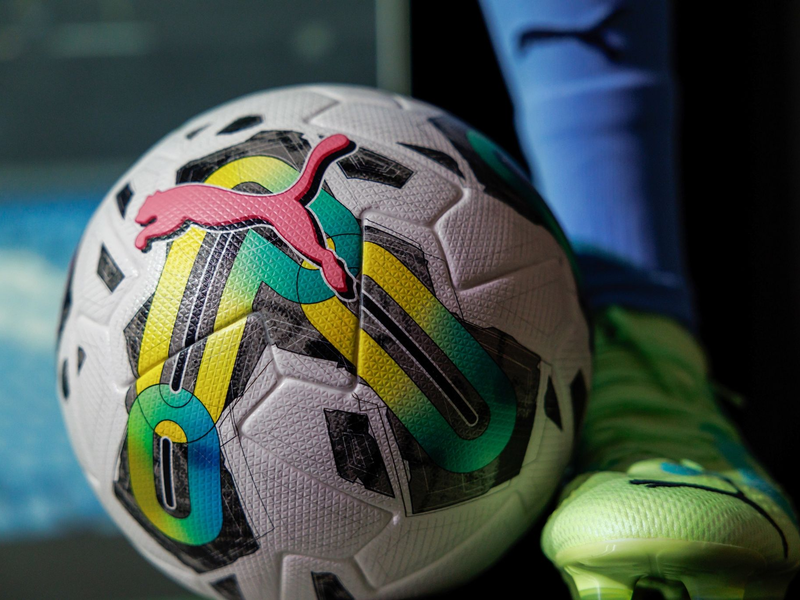 Der Sportartikelhersteller Puma erzielte 2023 einen Umsatz von 8,602 Milliarden Euro. - Foto: Daniel Karmann/dpa