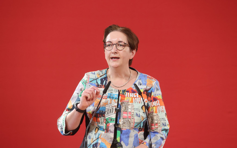 Bundesbauministerin Klara Geywitz ist mit Blick auf die demografische Entwicklung in Deutschland besorgt. - Foto: Bodo Schackow/dpa