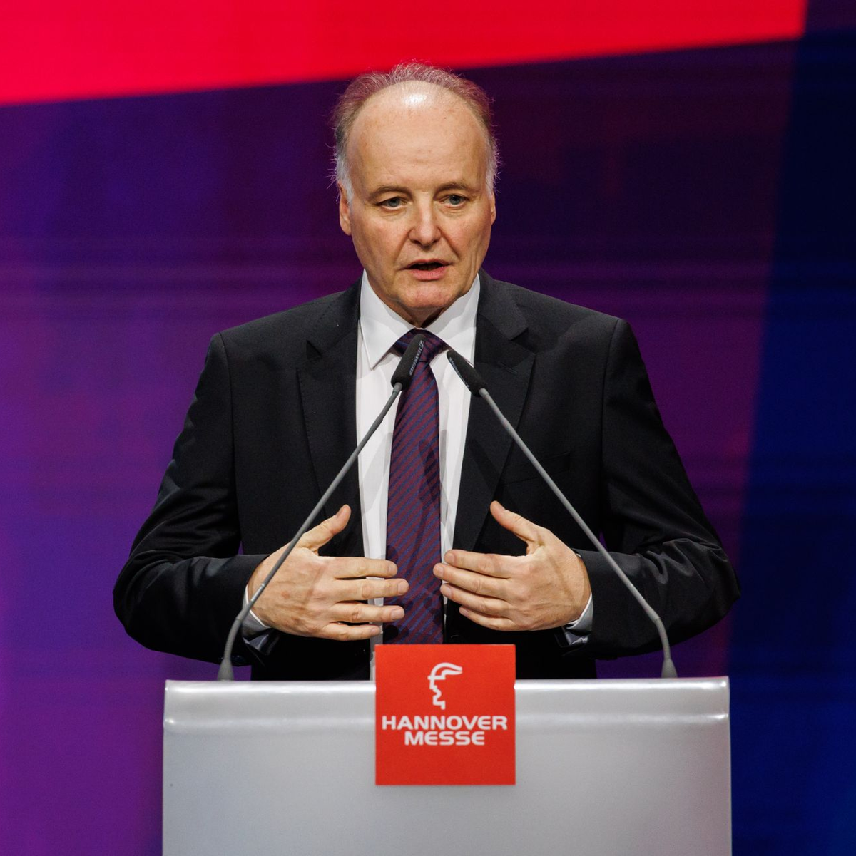 ZVEI-Präsident Kegel: «Brauchen eine Effizienwende» (Archivbild) - Foto: Michael Matthey/dpa