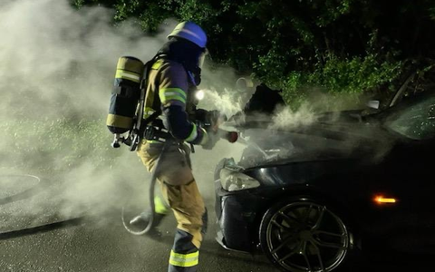 FW-HAAN: Einsatzreiche Tage für die Feuerwehr Haan - Foto: presseportal.de