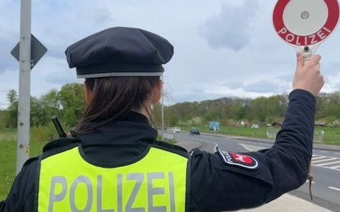 POL-HI: Ganzheitliche Verkehrskontrollen im Stadtgebiet Hildesheim - Foto: presseportal.de