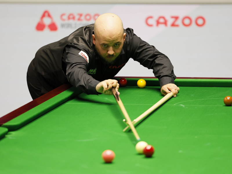Titelverteidiger Luca Brecel schied bei der Snooker-WM gleich aus. - Foto: Richard Sellers/PA Wire/dpa