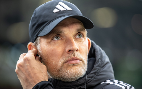 Will sich nur auf die kommenden Spiele konzentrieren: Bayerns Trainer Thomas Tuchel . - Foto: Andreas Gora/dpa