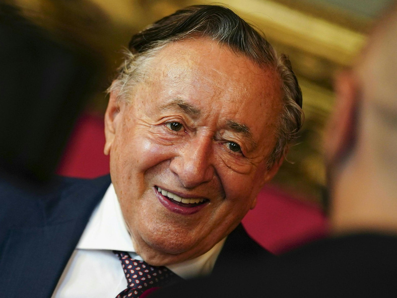 Der mit 91 Jahren egstrobene Unternehmer Richard Lugner soll im Wiener Stephansdom aufgebahrt werden  - Foto: Eva Manhart/APA/dpa