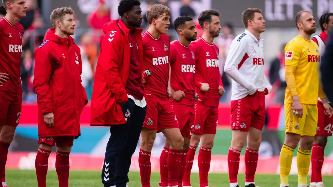 Dem 1. FC Köln droht zum siebten Mal binnen der vergangenen 26 Jahre der Bundesliga-Abstieg. - Bild: Marius Becker/dpa