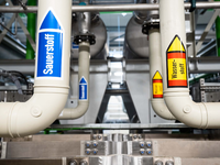 Deutschland und die EU laufen nach einer kürzlich veröffentlichten Studie Gefahr, ihre eigenen Wasserstoffziele zu verfehlen. Sauberer Wasserstoff als Energieträger sei zum Erreichen der globalen Klimaziele unverzichtbar. - Foto: Nicolas Armer/dpa