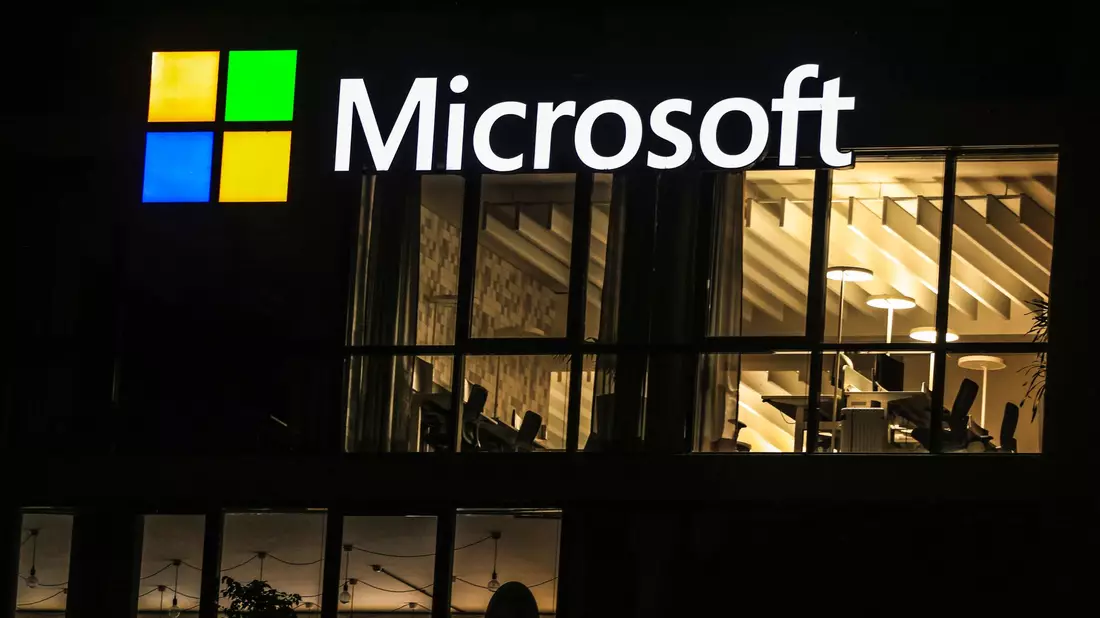 Google wirft Microsoft wettbewerbswidriges Verhalten im Cloud-Geschäft vor. - Bild: Oliver Berg/dpa
