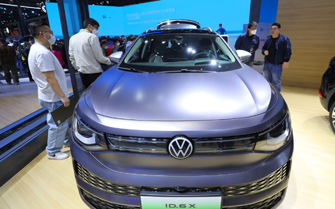 Im ersten Quartal hat der Volkswagen-Konzern in China nach eigenen Angaben 693.600 Fahrzeuge an Kunden ausgeliefert. Davon waren 41.000 reine E-Fahrzeuge. - Foto: Fang Zhe/XinHua/dpa Im ersten Quartal hat der Volkswagen-Konzern in China nach eigenen Angaben 693.600 Fahrzeuge an Kunden ausgeliefert. Davon waren 41.000 reine E-Fahrzeuge. - Foto: Fang Zhe/XinHua/dpa