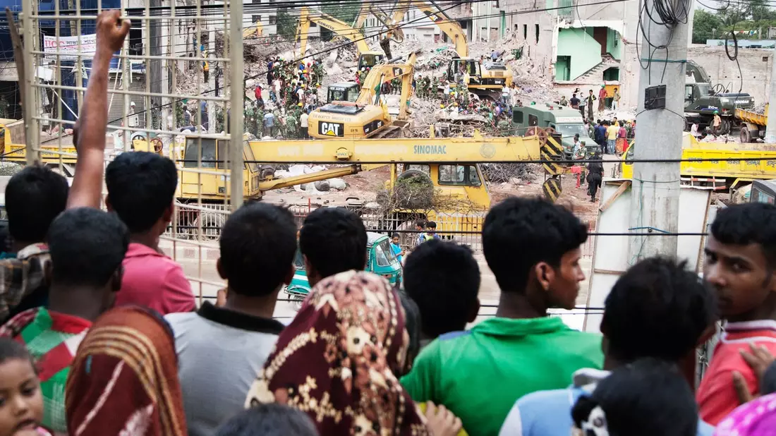 Elf Jahre nach Rana-Plaza / Textilfabriken sicherer, aber Auslöser der Katastrophe bleiben - Bild: presseportal.de
