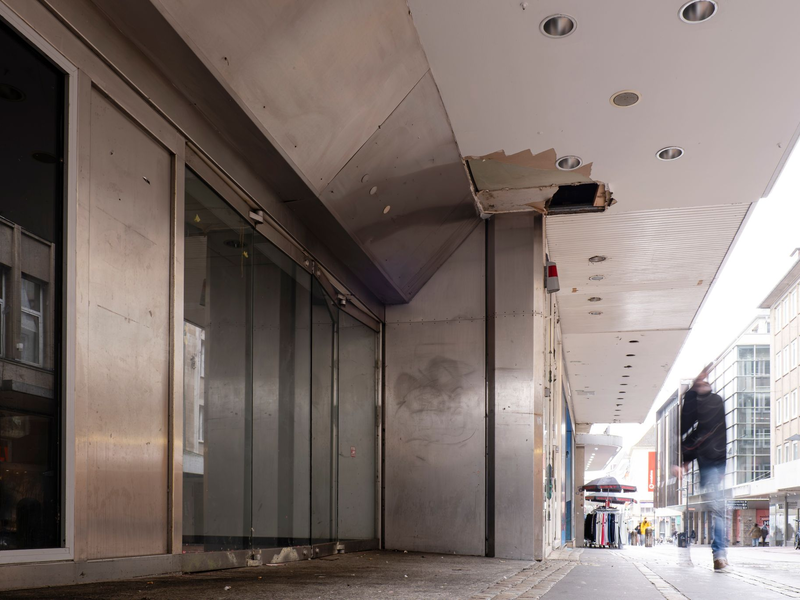 Seit 2015 ist die Anzahl der Einzelhandelsgeschäfte laut Handelsverband von 372.000 auf 311.000 gesunken. - Foto: Frank Molter/dpa