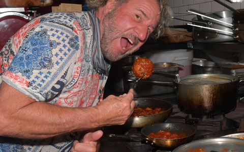 Der frühere Van-Halen-Sänger Sammy Hagar soll in Hollywood mit einer «Walk of Fame»-Stern geehrt werden. - Foto: --/SMG via ZUMA Wire/dpa Der frühere Van-Halen-Sänger Sammy Hagar soll in Hollywood mit einer «Walk of Fame»-Stern geehrt werden. - Foto: --/SMG via ZUMA Wire/dpa