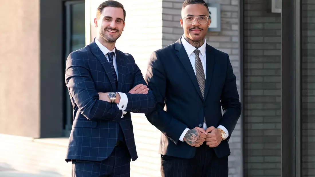 Kaltakquise war gestern: Wie Kevin Fiawoo und Marcel Mankas mit Vertranium Finanzdienstleistern höhere Umsätze ermöglichen - Bild: presseportal.de