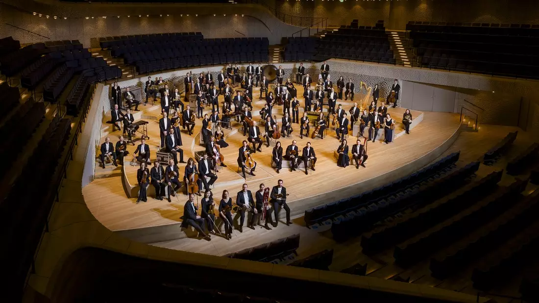 NDR Elbphilharmonie Orchester: Chefdirigent Alan Gilbert präsentiert Konzertsaison 2024/25 - Antoine Tamestit wird Artist in Residence - Bild: presseportal.de