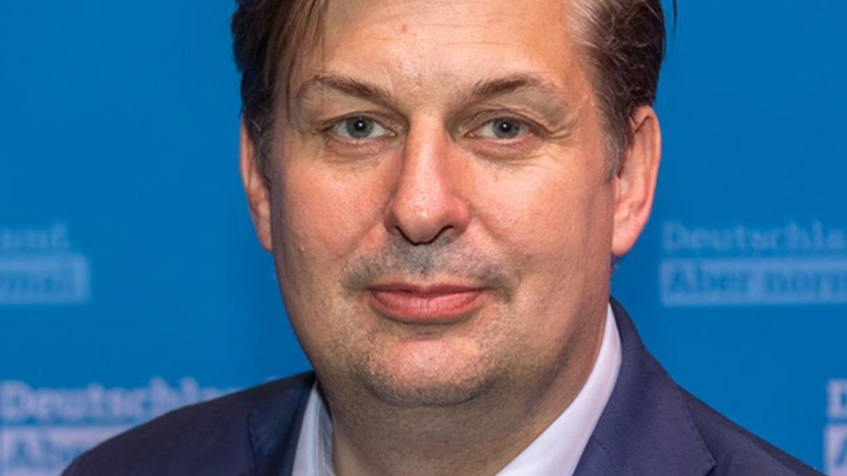 Maximilian Krah: Erklärung zur Festnahme meines Mitarbeiters - Foto: presseportal.de