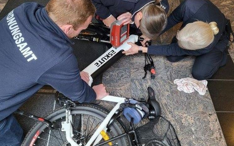 POL-OF: Drogenerkennung im Straßenverkehr - Beschulung und Kontrollen ; Erfolgreiche Fahrradcodieraktion; Mann soll Jugendliche unsittlich berührt haben und mehr - Foto: presseportal.de