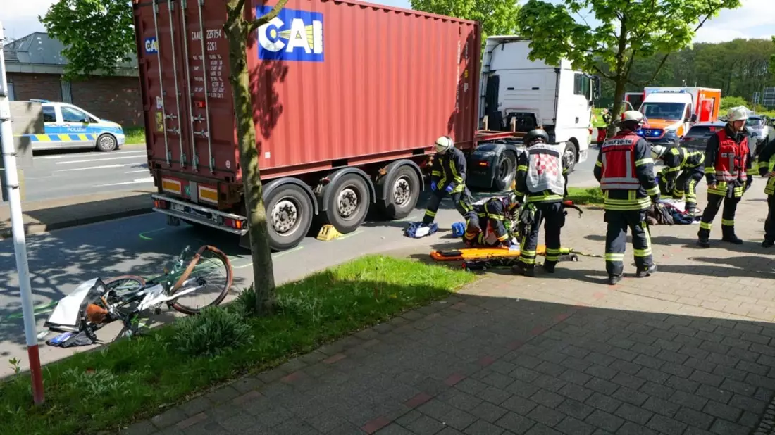 FW-DO: Schwerer Verkehrsunfall in Eving - Bild: presseportal.de