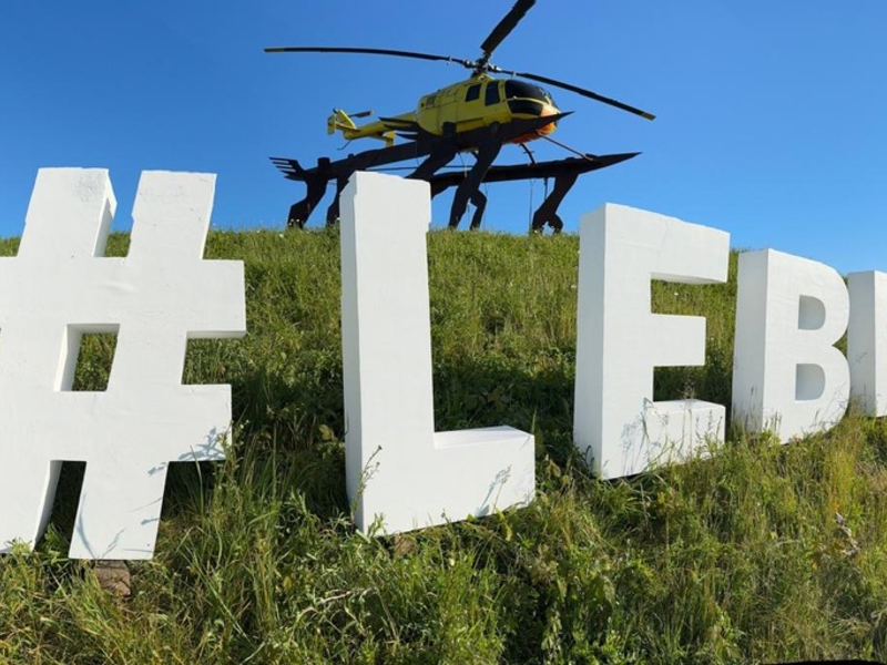 POL-UN: Kreis Unna - Schriftzug der neuen Fachstrategie Verkehr der Kreispolizeibehörde Unna heute im Kamener Kreuz präsentiert - Foto: presseportal.de