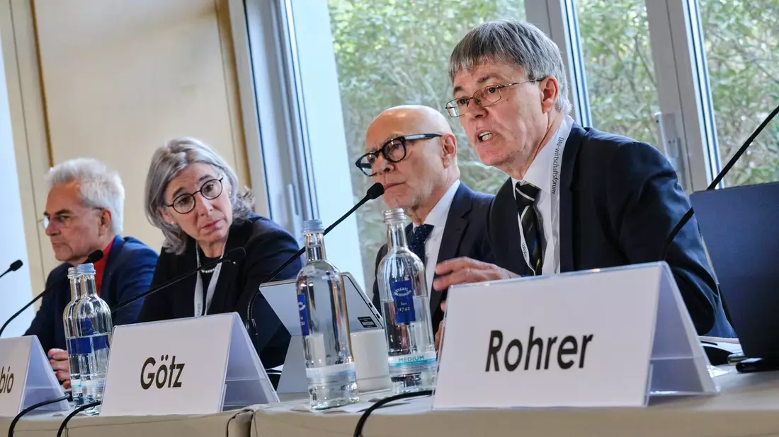Gutachter warnen vor Apothekenreformplänen von Bundesgesundheitsminister Lauterbach - Bild: presseportal.de