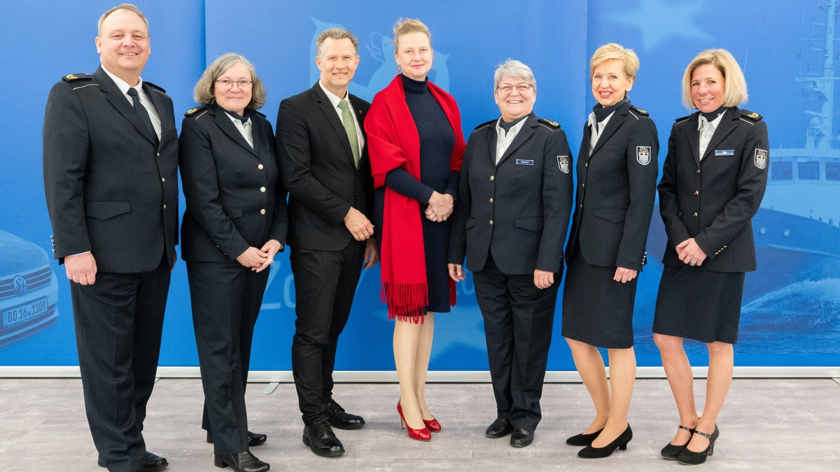 GZD: Vier neue Führungskräfte der Generalzolldirektion in das Amt eingeführt - Foto: presseportal.de