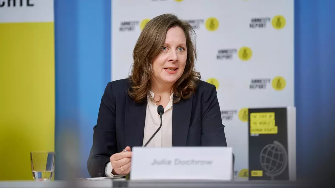 Amnesty-Jahresbericht 2023/24: Gewalt, Hass und Doppelstandards bedrohen in weiten Teilen der Welt die Menschenrechte - Bild: presseportal.de