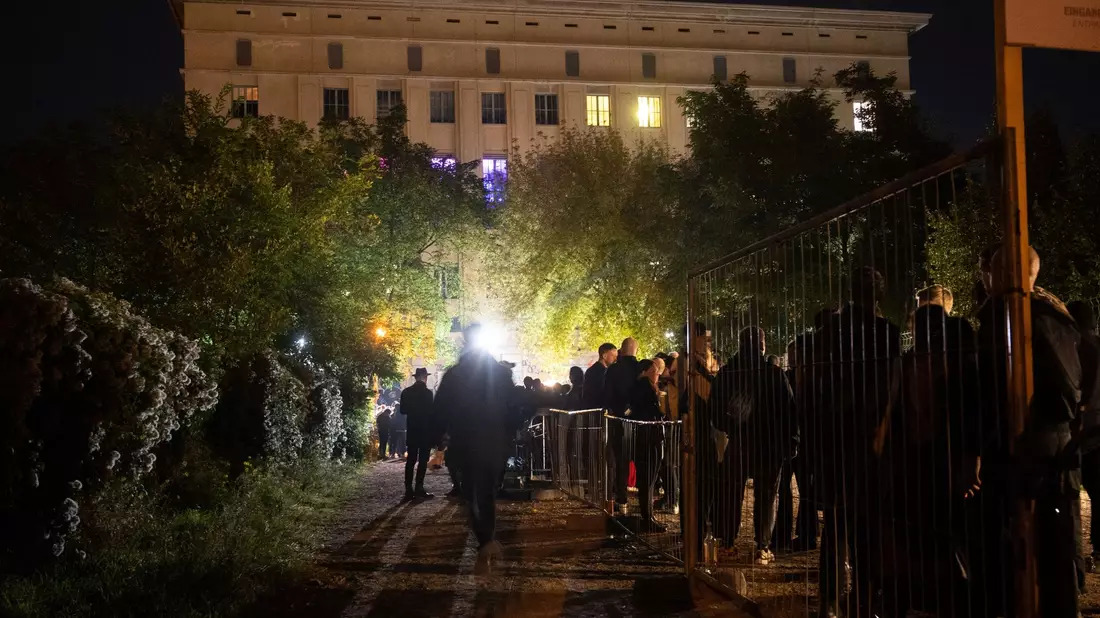 2009 war das Berliner «Berghain» sogar einmal Platz eins. - Bild: Christophe Gateau/dpa