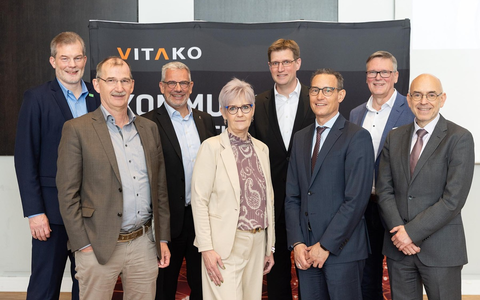 VITAKO Mitgliederversammlung: Fokus auf Cybersicherheit mit Bundeswehr-Vorträgen & Panel. Vorstandswahlen - neuer Vorstandsvorsitzender Sören Kuhn & geschäftsführender Vorstand Lars Hoppmann gewählt - Foto: presseportal.de