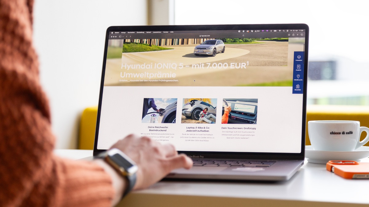 ADAC: E-Autos weiterhin stark rabattiert / Kunden können mehrere Tausend Euro sparen / Zusätzliche Rabatte beim Händler möglich - Foto: presseportal.de