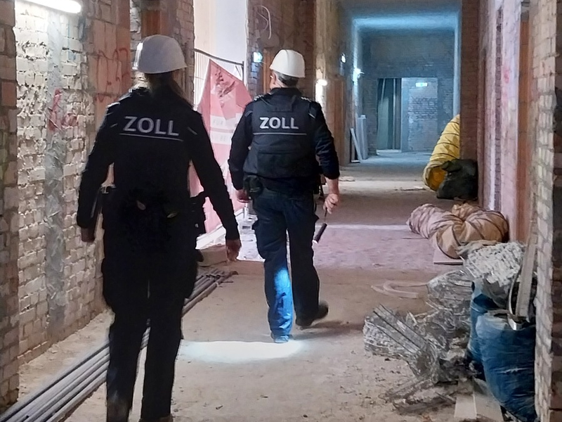 HZA-BS: Zunehmender illegaler Aufenthalt und Erwerbstätigkeit im Landkreis Goslar / die Finanzkontrolle Schwarzarbeit Göttingen des Hauptzollamts Braunschweig leitet diverse Strafverfahren ein - Foto: presseportal.de